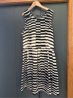 Parker Black & White Striped Sleeveless Fit-and-Flare Dress